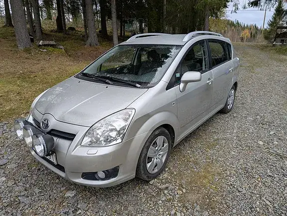 Toyota Corolla Verso