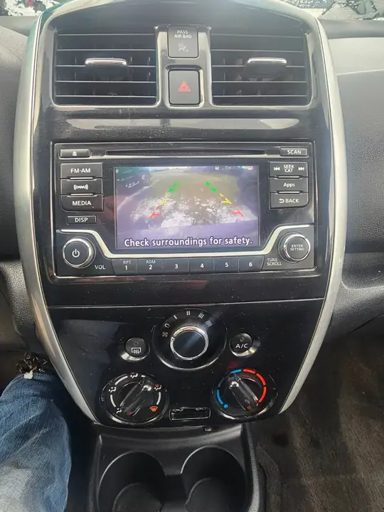 Nissan Versa Note 2016 photo 5