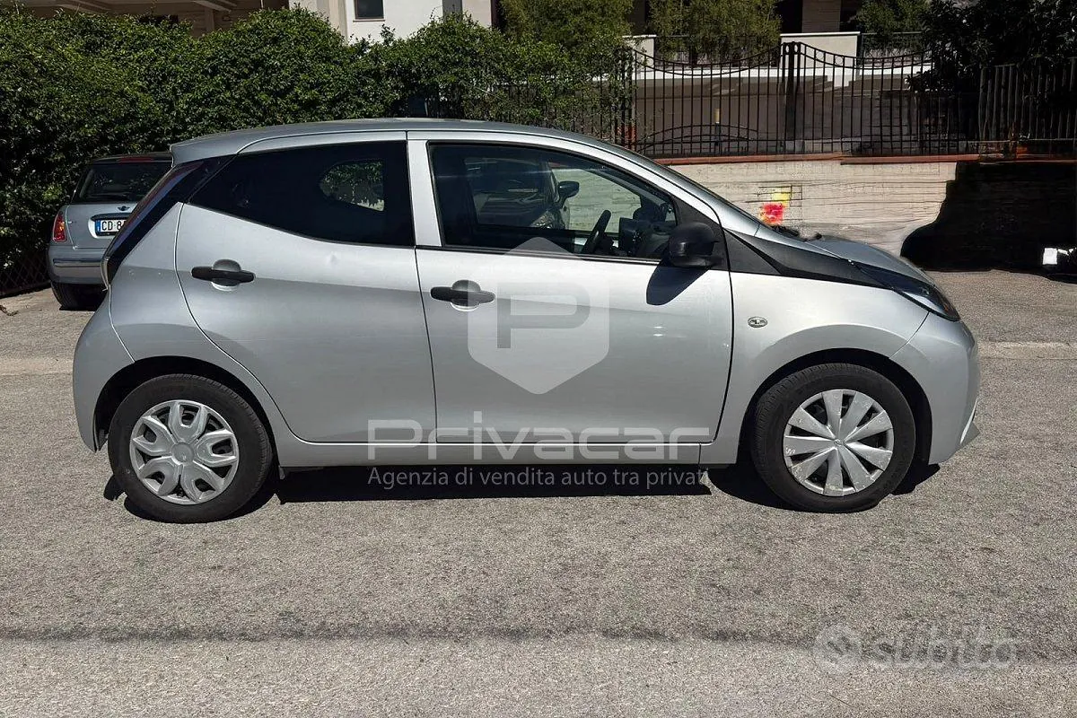 Toyota Aygo 2018 photo 3