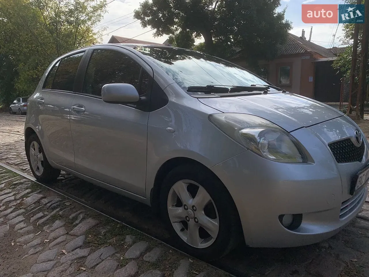 Toyota Yaris 2007 photo 3