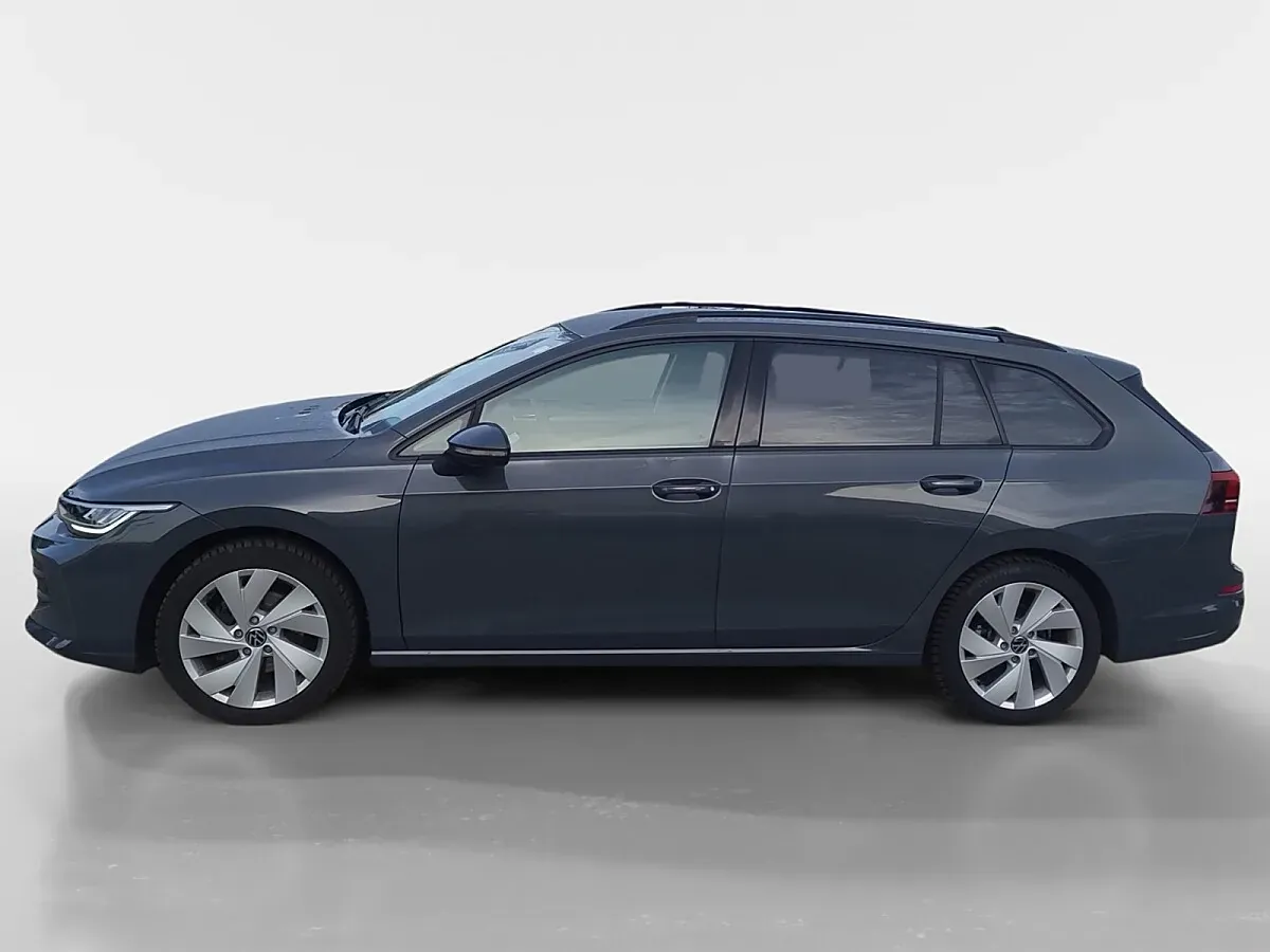 Volkswagen Golf 2025 photo 2
