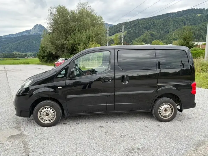 Nissan Nv200 2013 photo 3