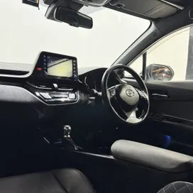 Toyota C-Hr 2019 photo 4