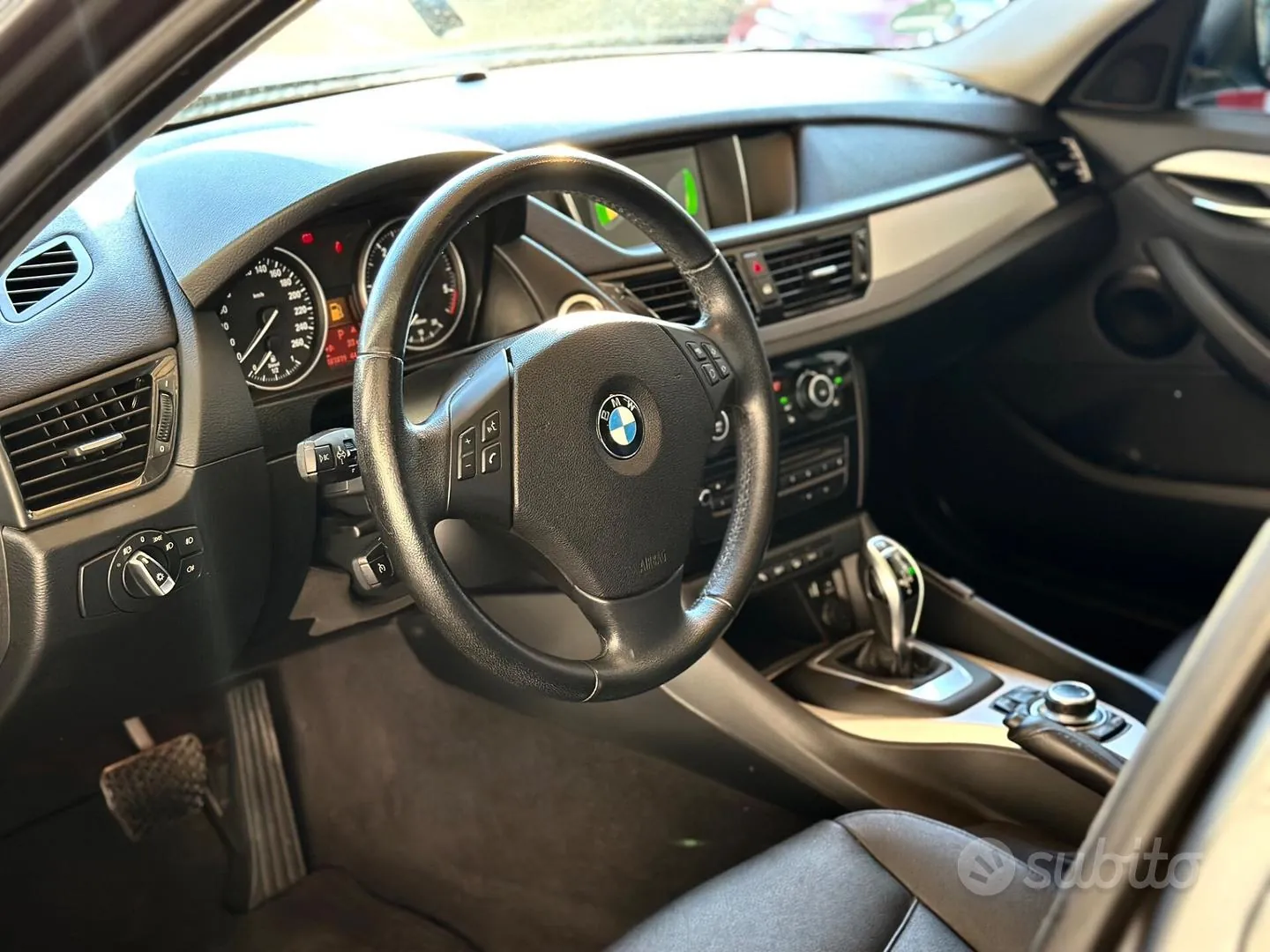BMW X1 2014 photo 4
