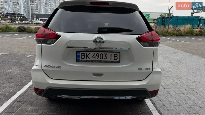 Nissan Rogue 2018 photo 5
