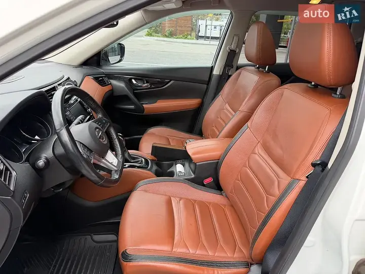 Nissan Rogue
