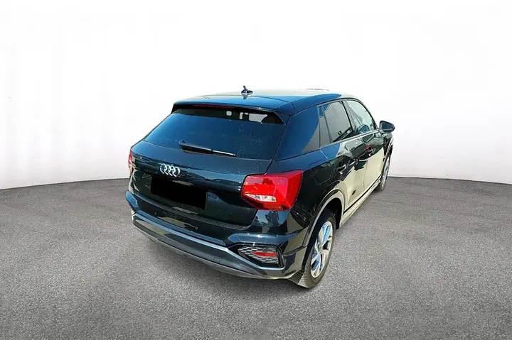Audi Q2 2023 photo 2