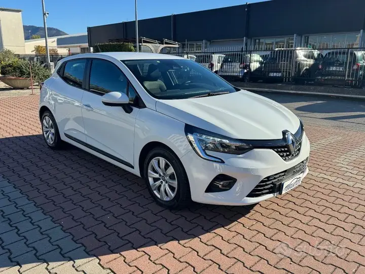 Renault Clio 2020 photo 3