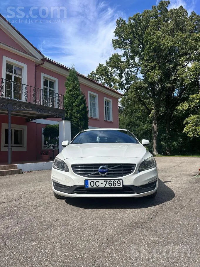 Volvo V60 2016 photo 3