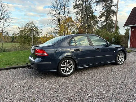 Saab 9-3 2005 photo 3