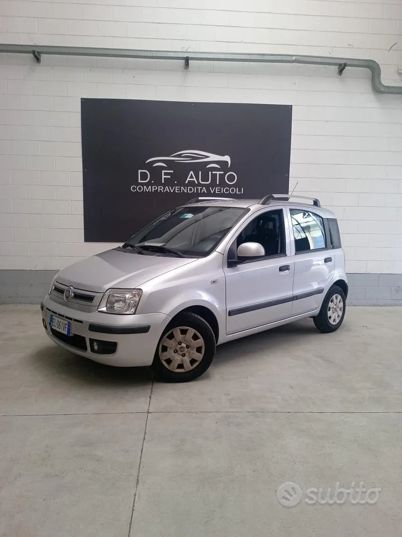 Fiat Panda 2011 photo 2