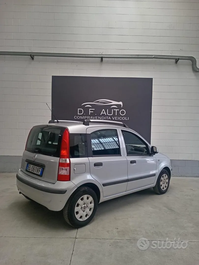 Fiat Panda 2011 photo 3