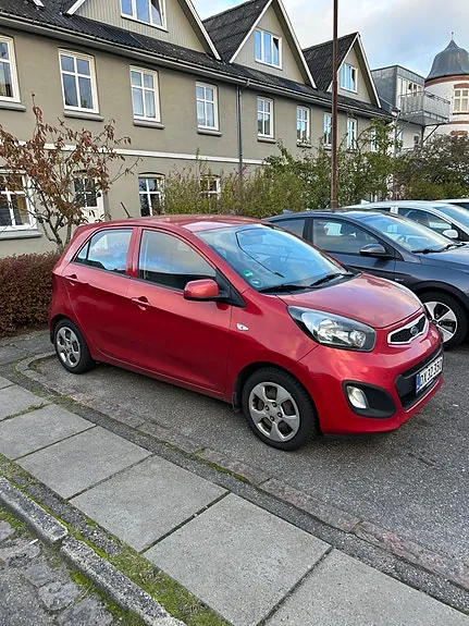 Kia Picanto 2012 photo 3