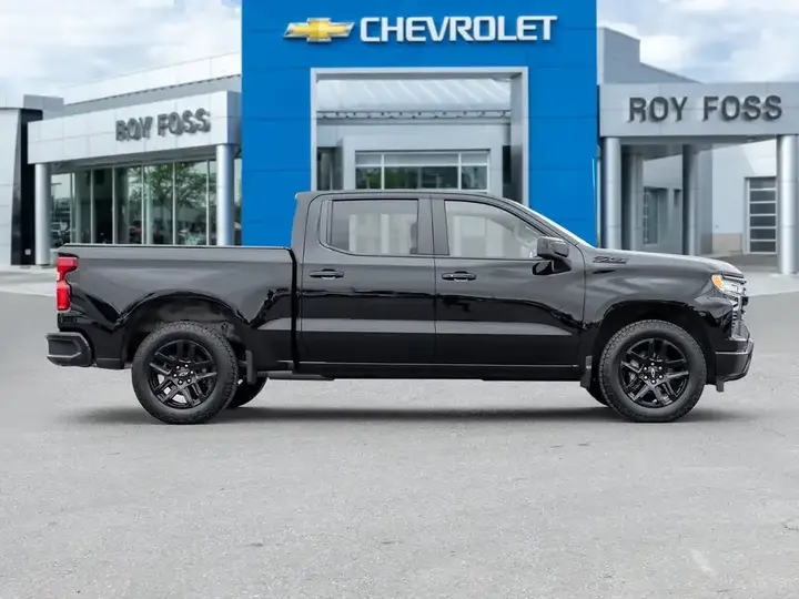 Chevrolet Silverado 1500 2025 photo 3