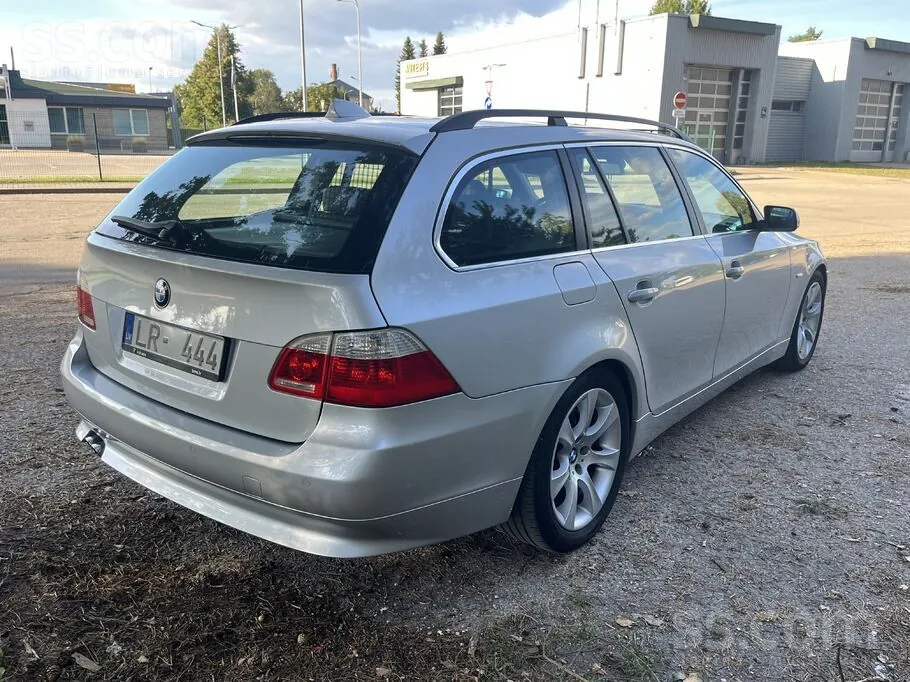 BMW 525I 2004 photo 2