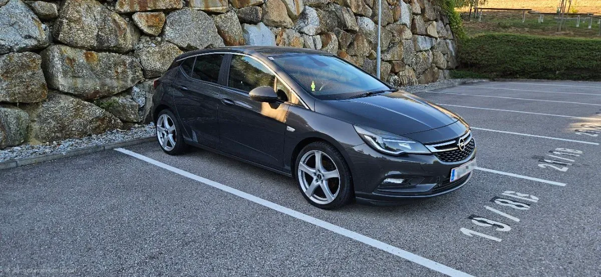 Opel Astra 2016 photo 2