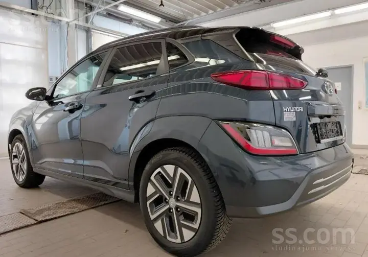 Hyundai Kona Electric 2021 photo 2