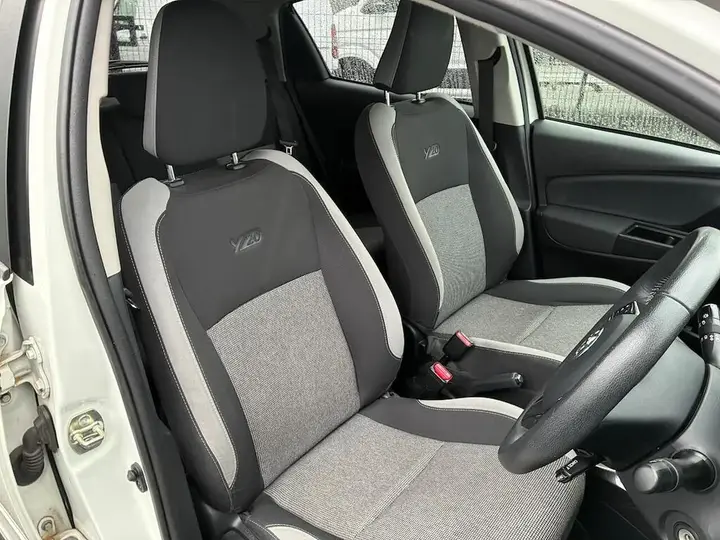 Toyota Yaris 2020 photo 3