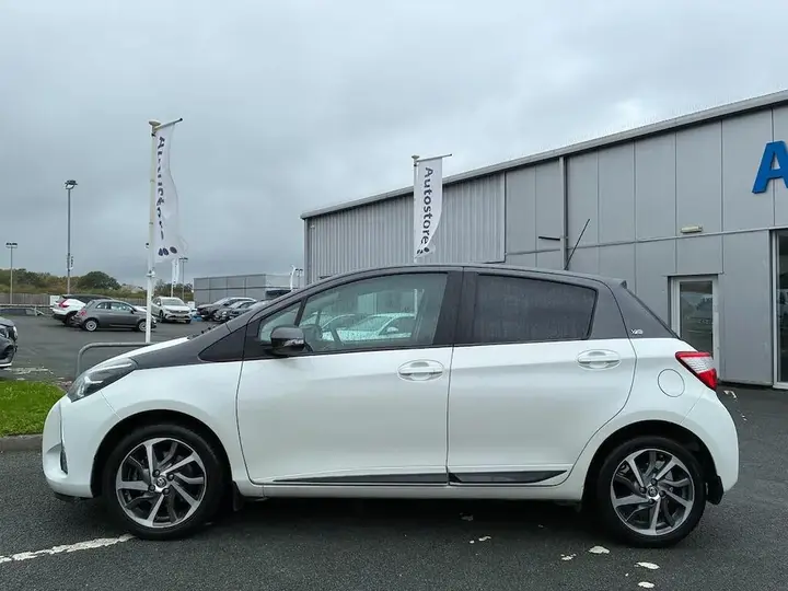 Toyota Yaris 2020 photo 4