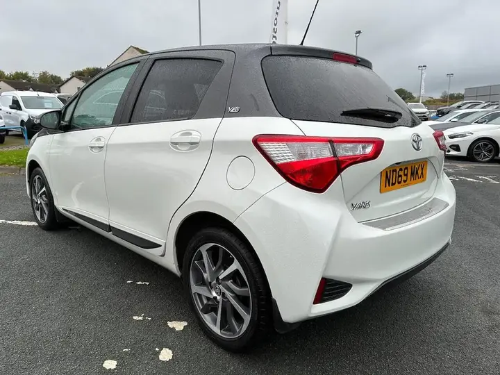 Toyota Yaris 2020 photo 5