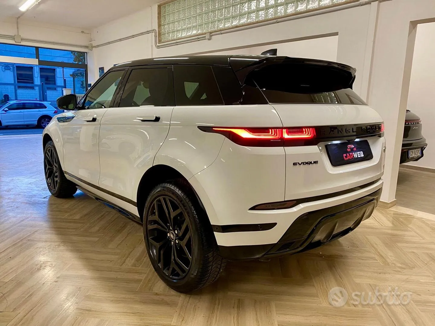 Land Rover Range Rover Evoque 2021 photo 5