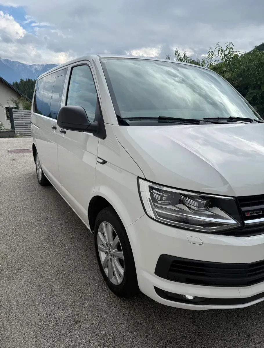 Volkswagen Multivan 2017 photo 3