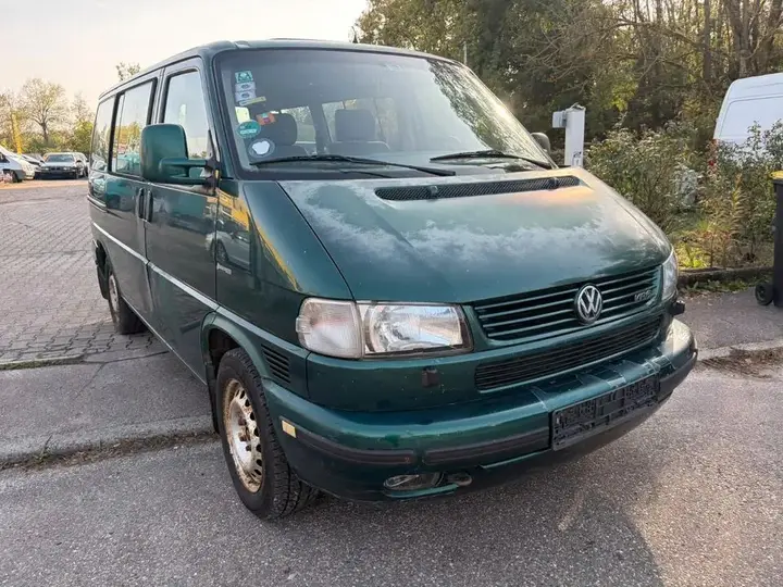Volkswagen T4 Caravelle
