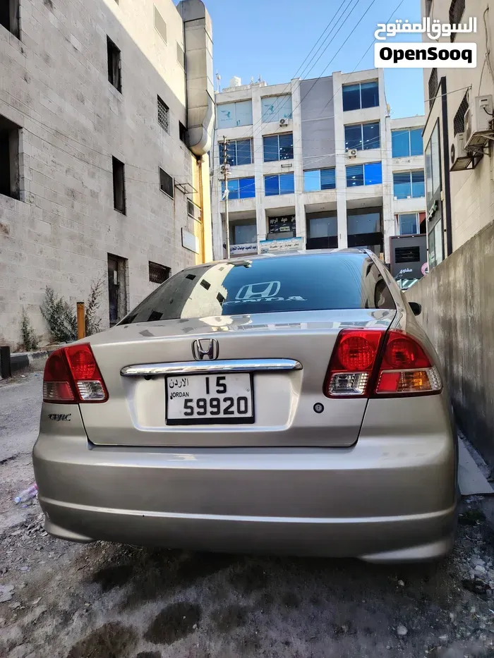 Honda Civic 2005 photo 3