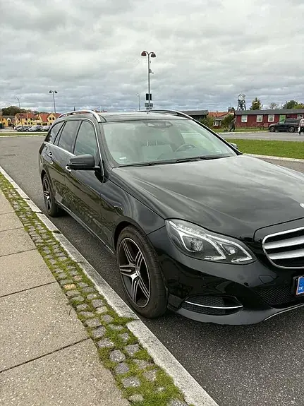 Mercedes-Benz E 350 2014 photo 4