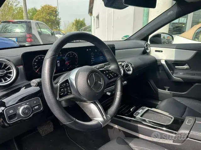 Mercedes-Benz A 200 2022 photo 5