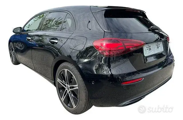 Mercedes-Benz A 200 2022 photo 3