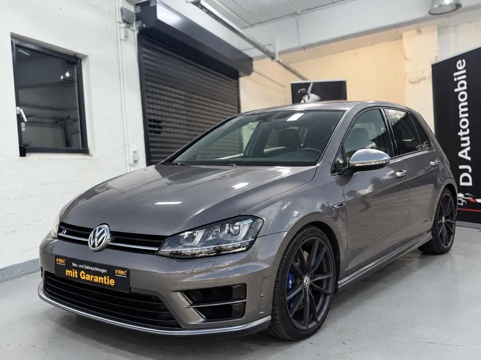 Volkswagen Golf R