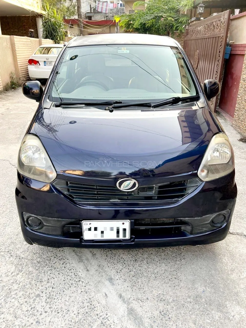 Daihatsu Mira