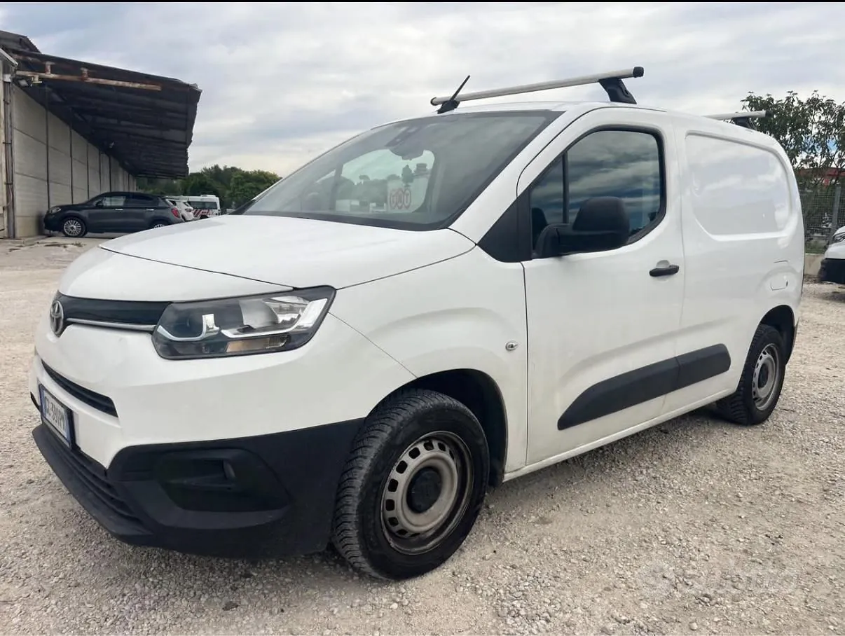 Toyota Proace City