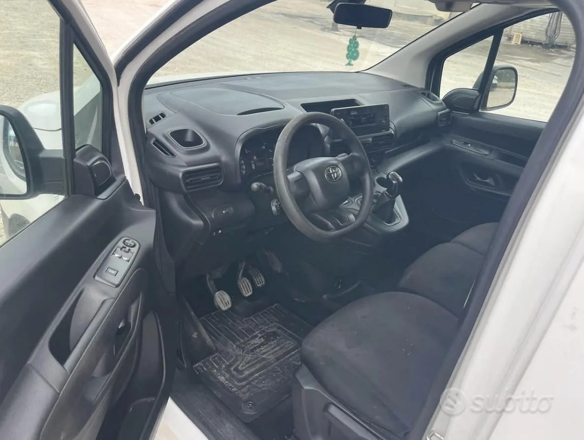 Toyota Proace City 2020 photo 3