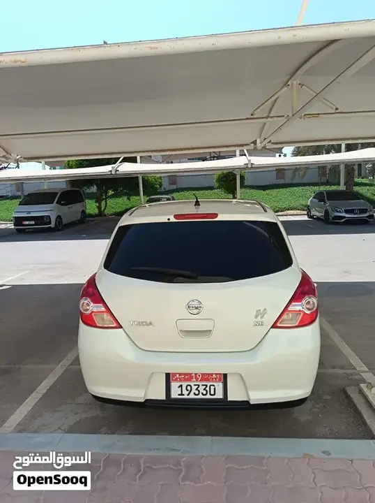 Nissan Tiida 2009 photo 2