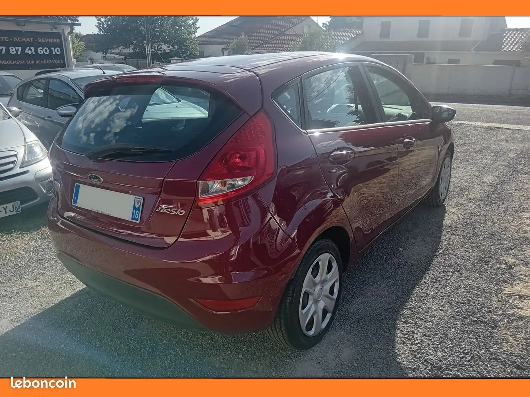 Ford Fiesta 2009 photo 3