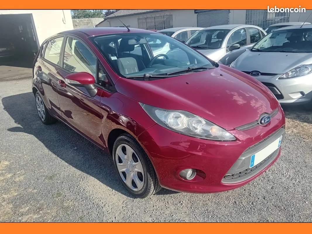 Ford Fiesta 2009 photo 2
