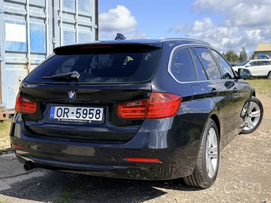 BMW 318 2015 photo 4