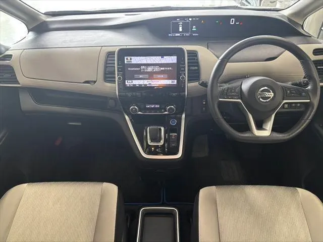 Nissan Serena 2018 photo 3