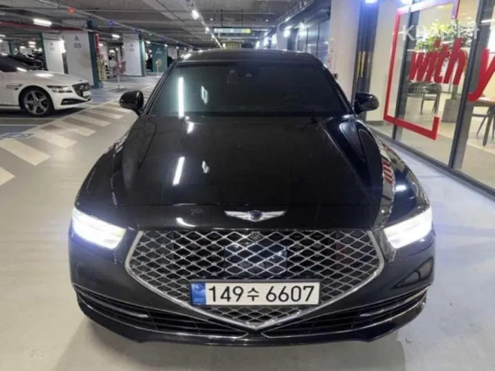 Genesis G90 2019 photo 2