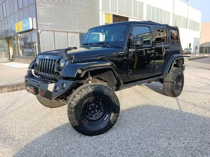Jeep Wrangler Unlimited 2013 photo 4