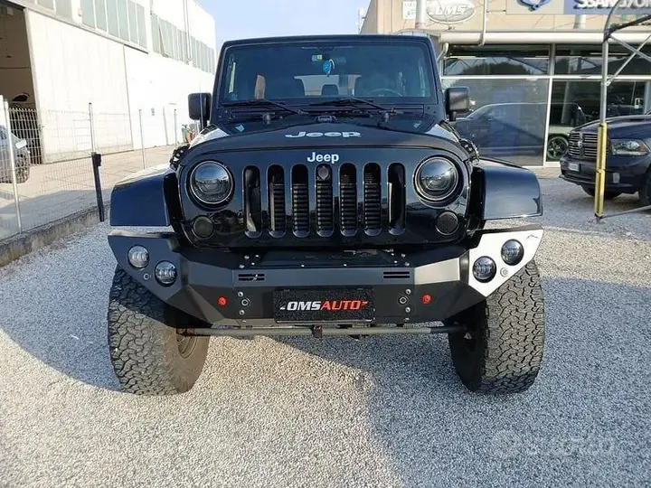 Jeep Wrangler Unlimited 2013 photo 3