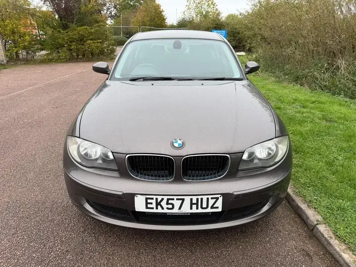 BMW 1 Series 2007 photo 2