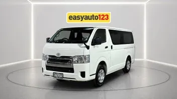 Toyota Hiace 2026 photo 4