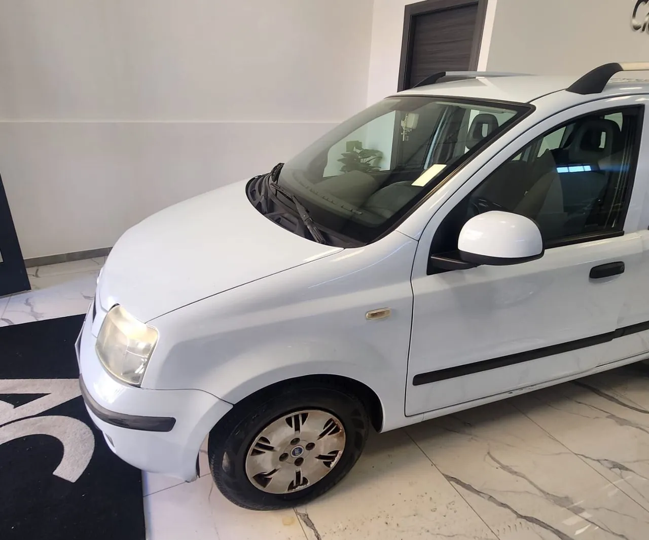 Fiat Panda 2010 photo 2
