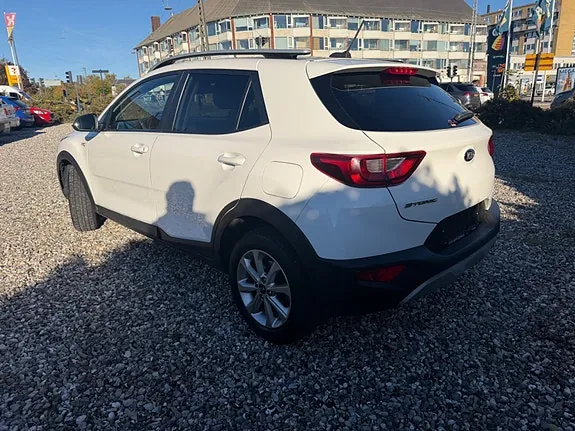 Kia Stonic 2018 photo 5