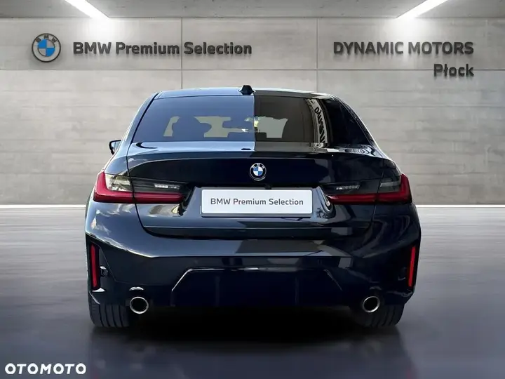 BMW 318I 2024 photo 4
