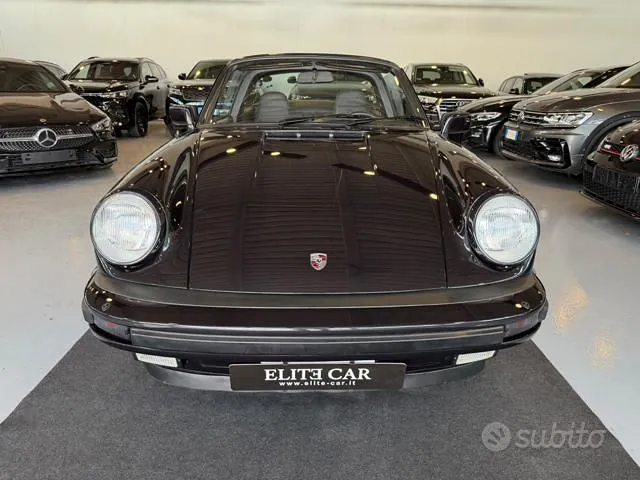Porsche 911 1984 photo 2