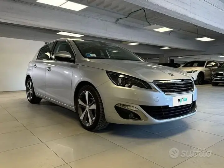 Peugeot 308 2014 photo 5
